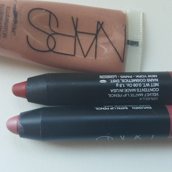 Nars - Picture 12 of 12